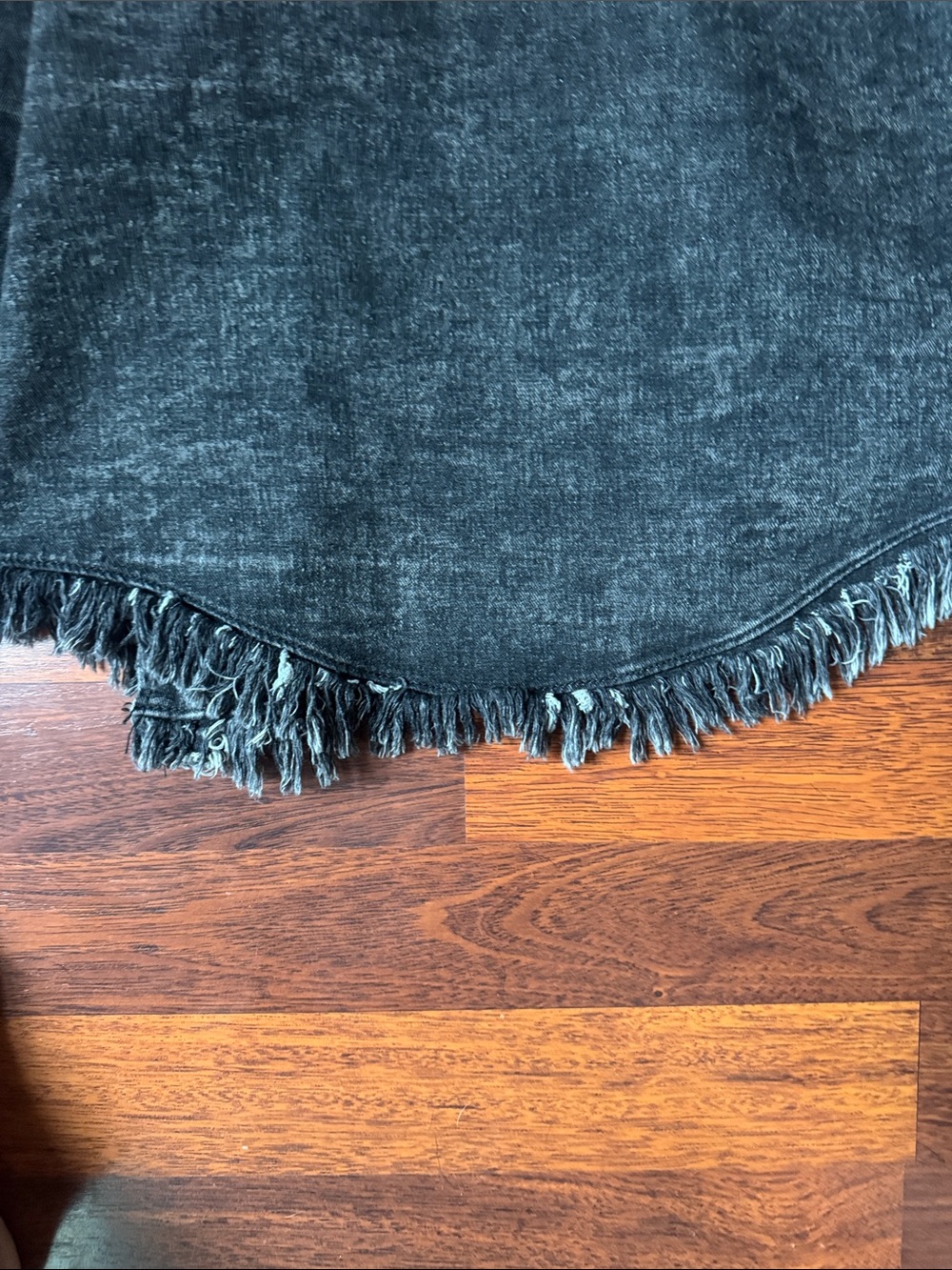 Veveret Women's Black & Gray Leopard Denim Jacket - Picture 5 of 5